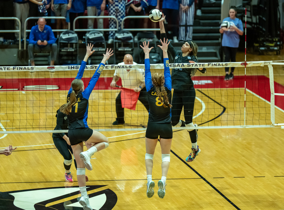 Hamilton Southeastern Castle Illinois girls volleyball 11-4-23 Julie L Brown 24039